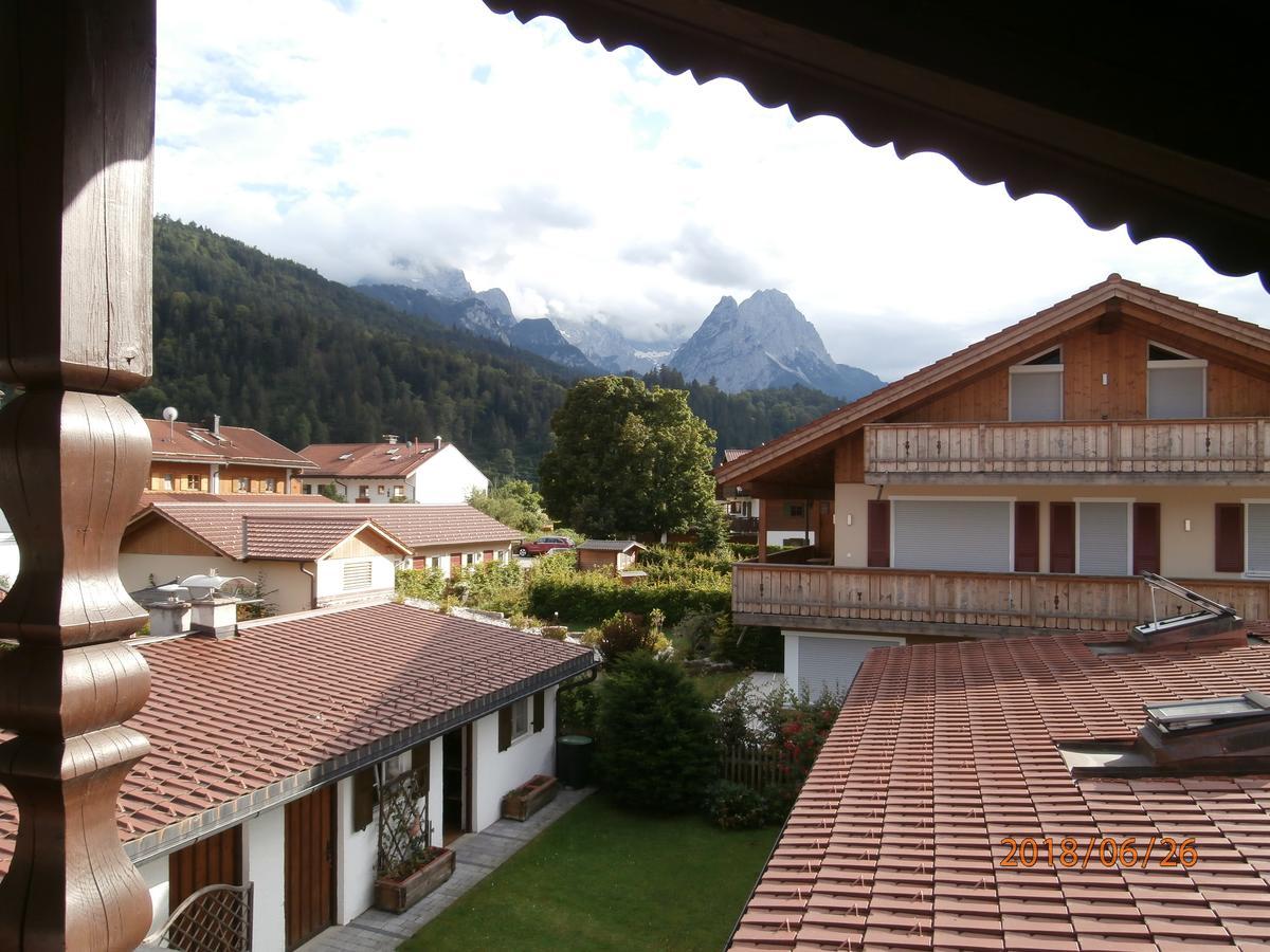 Ferienwohnung Anna Garmisch-Partenkirchen Luaran gambar