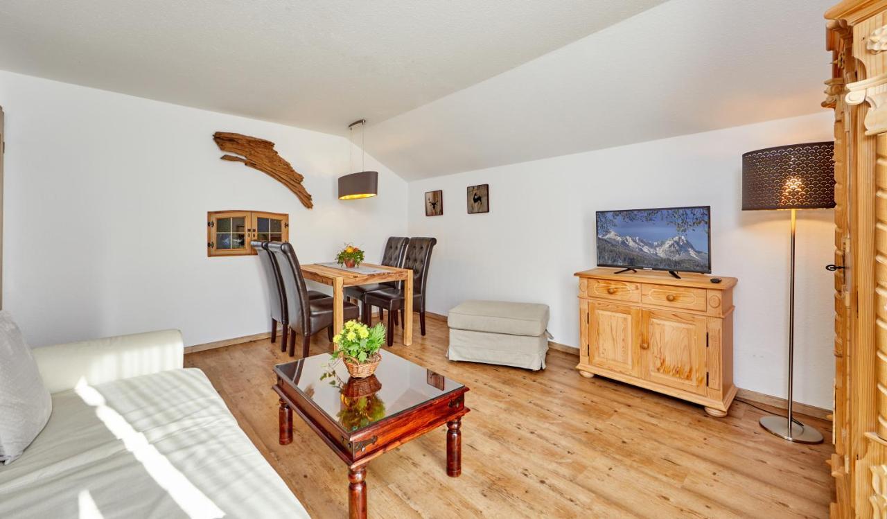 Ferienwohnung Anna Garmisch-Partenkirchen Luaran gambar